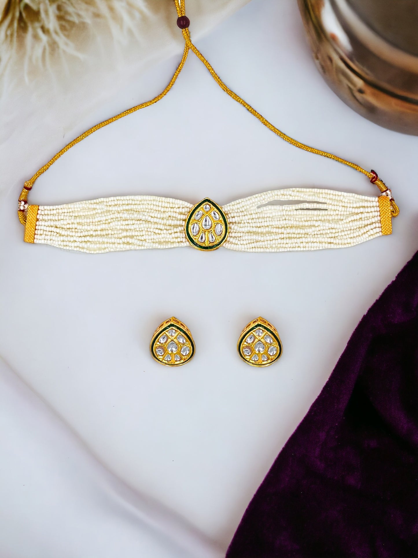 Ivory Amrita Kundan Necklace