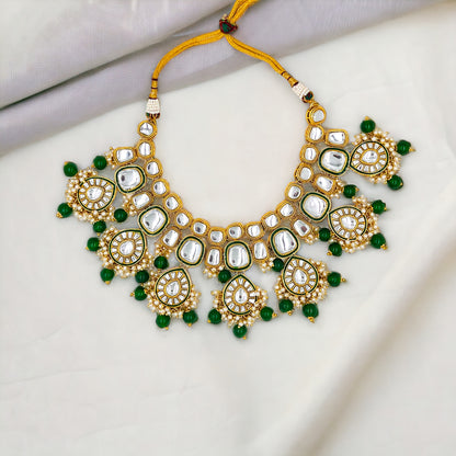 Emerald Bhavya Kundan Necklace