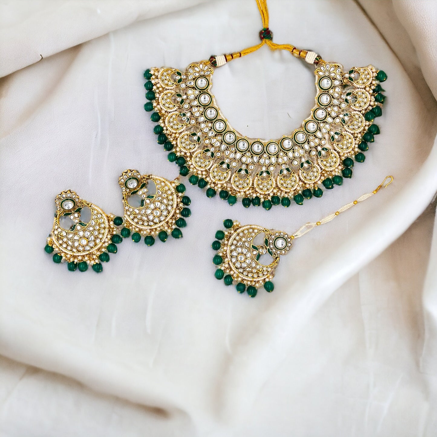 Emerald Roshni Kundan Necklace