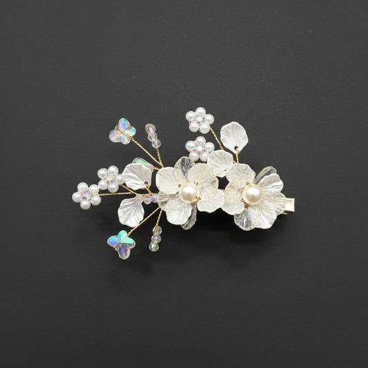 Pearl Petal Hair Clip