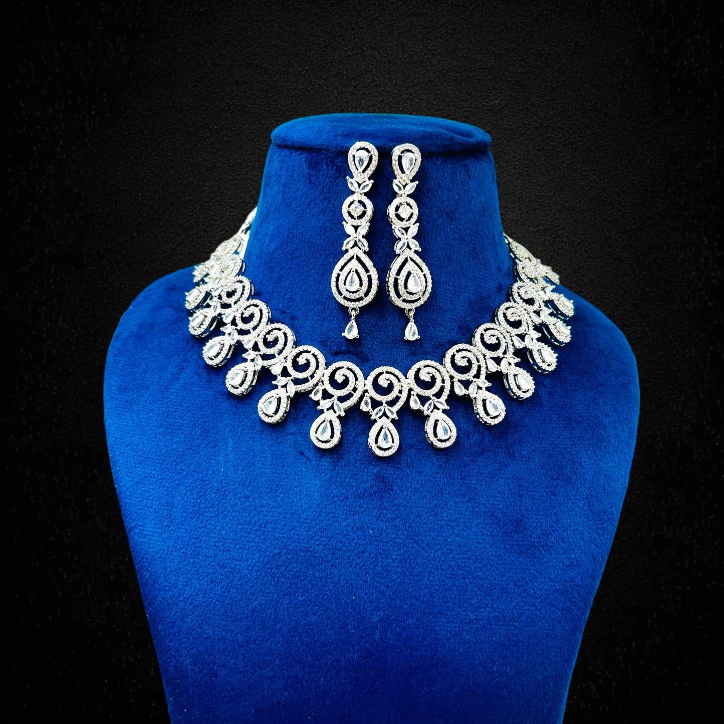 White Ishani American Diamond Necklace